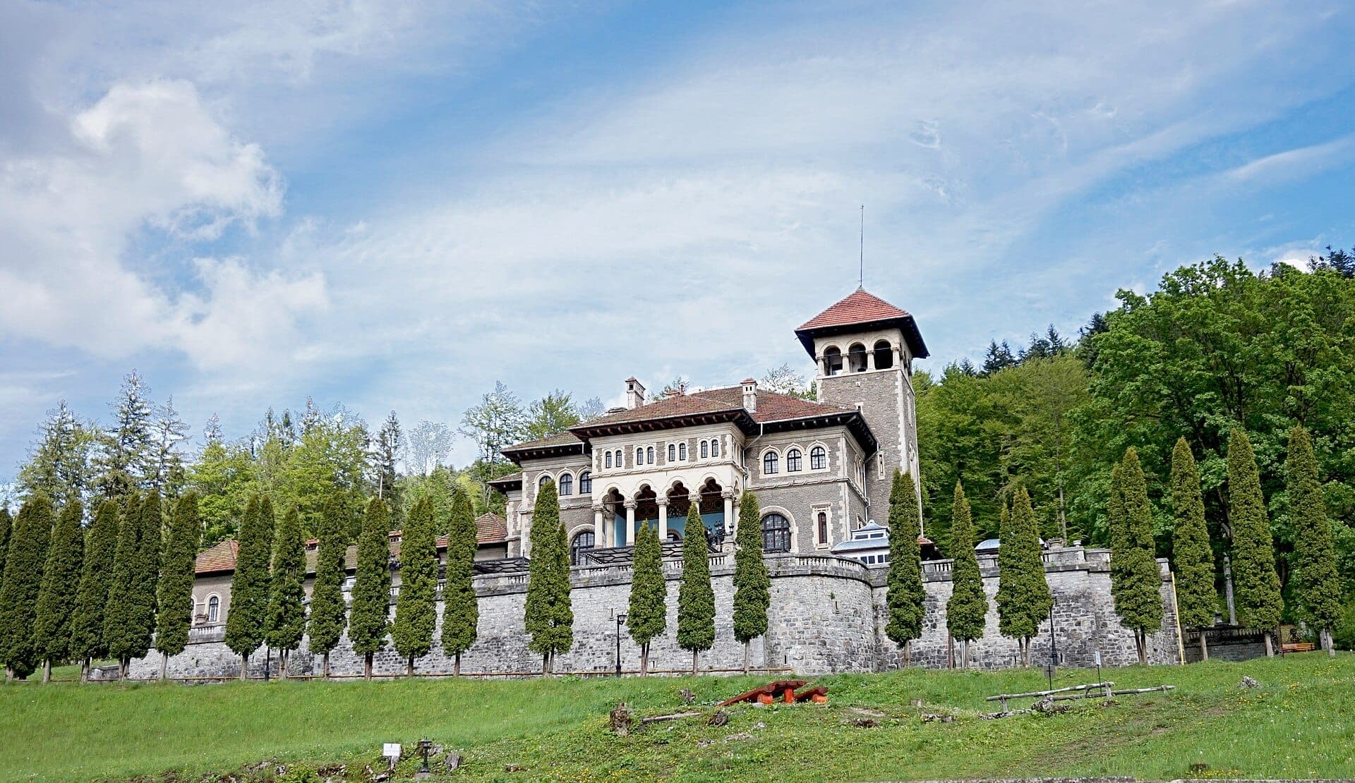 Cantacuzino Castle